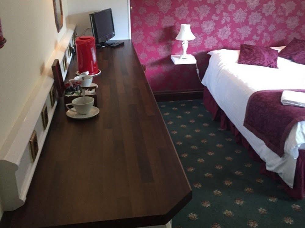 The Pelican Inn Stapleford  Екстер'єр фото